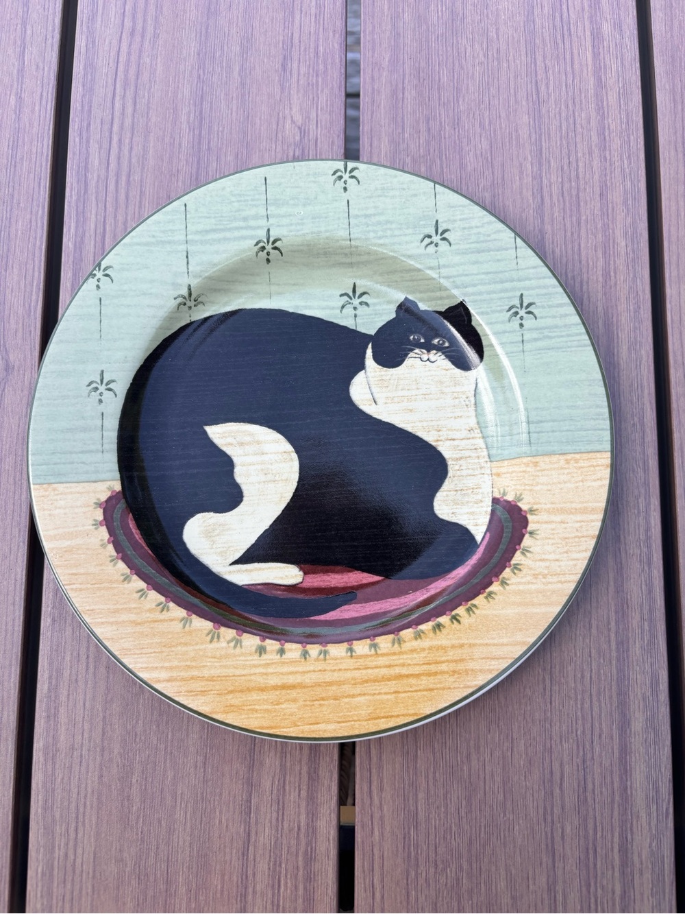 Warren Kimble small Cat Plate - Black & Cream Cat Illustration